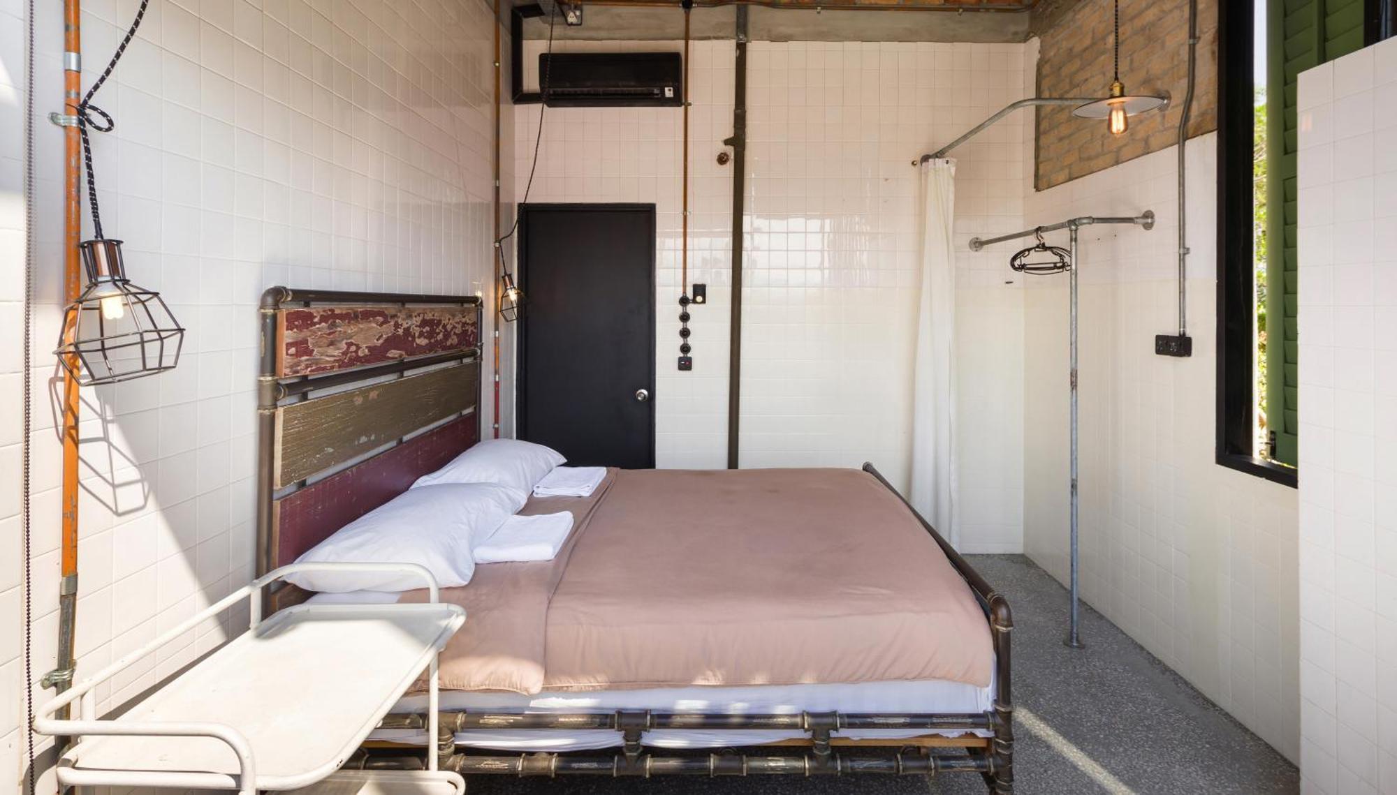 Belakang Kong Heng Ipoh Hotel 외부 사진