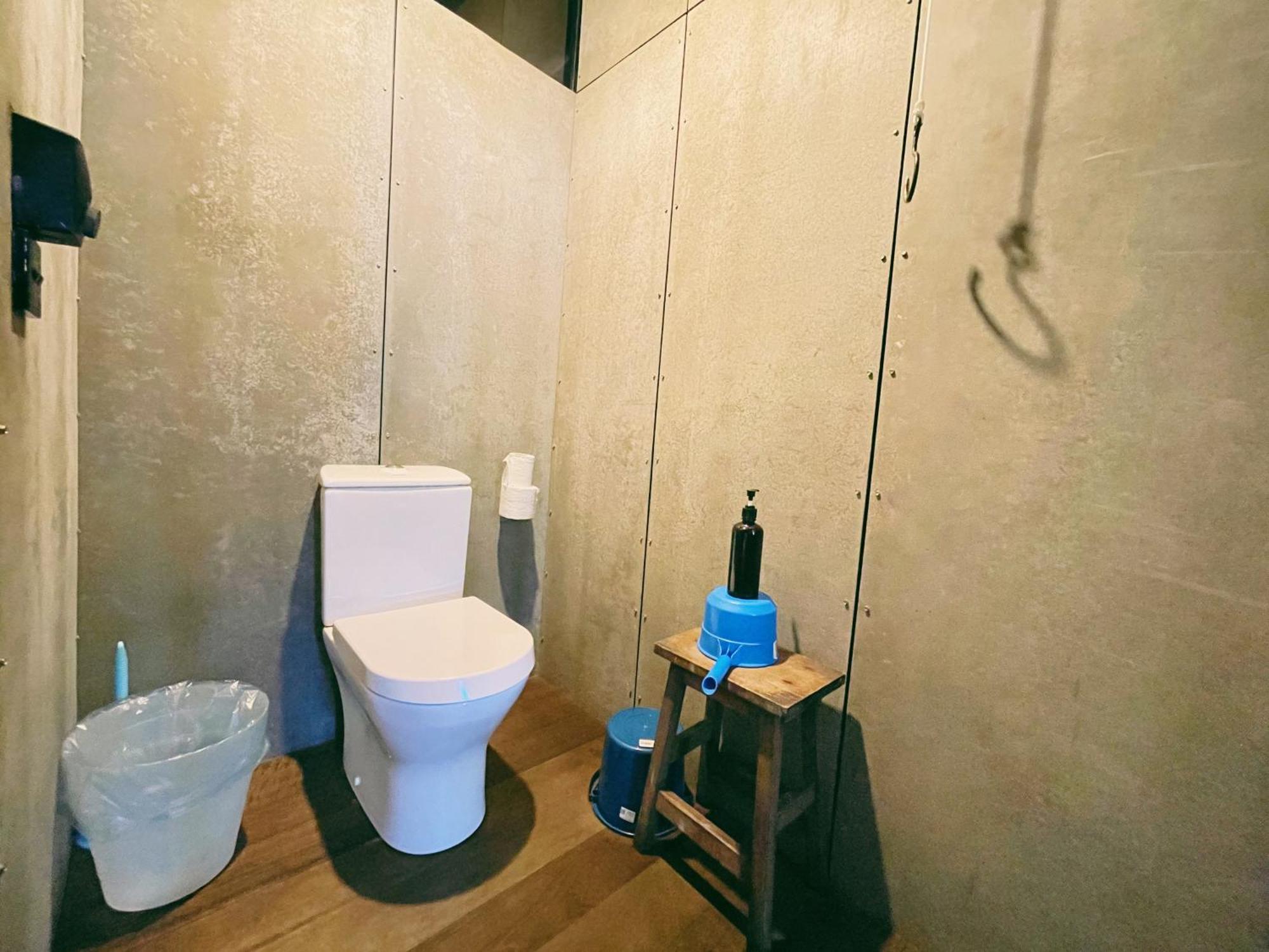 Belakang Kong Heng Ipoh Hotel 외부 사진